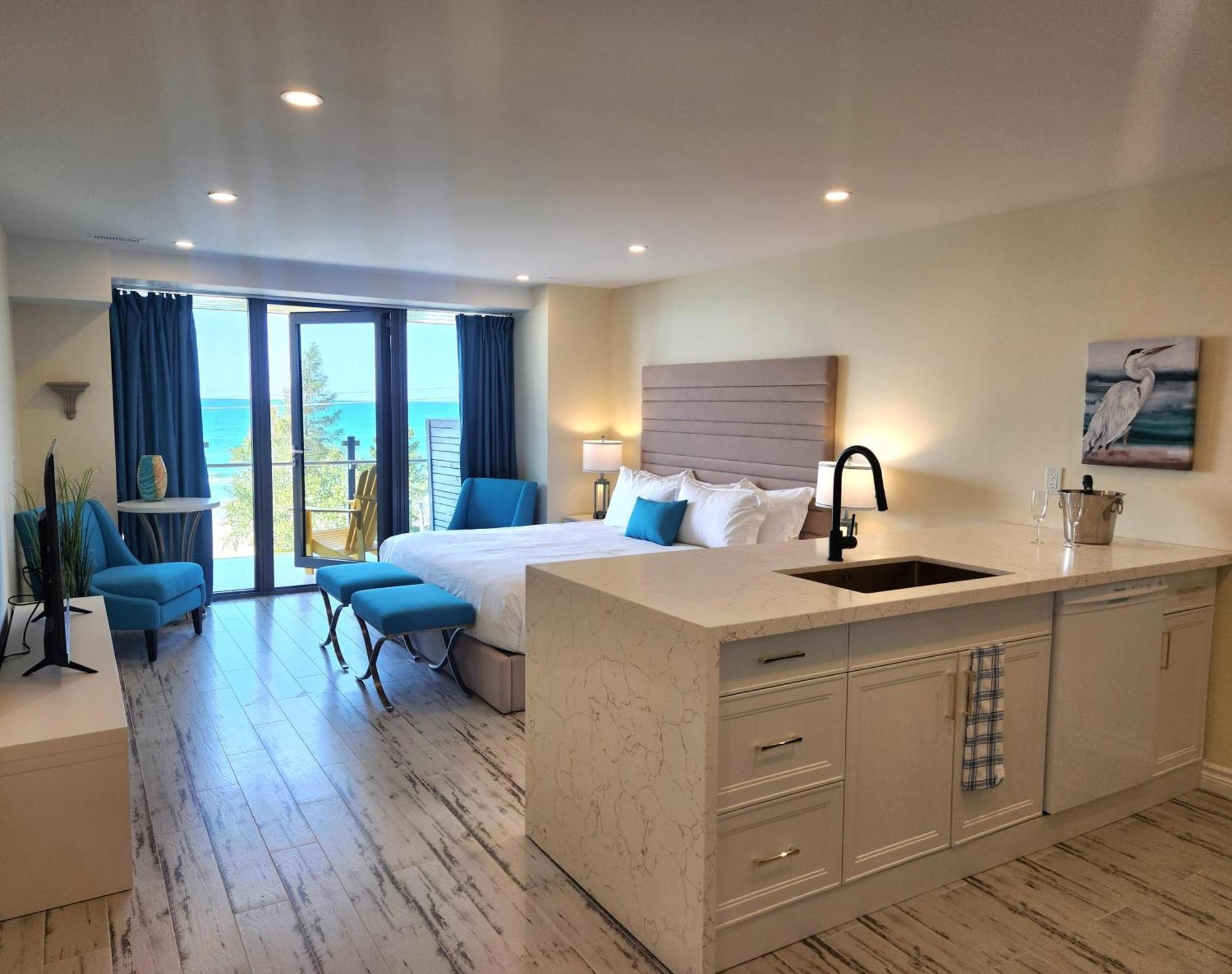 The Sands Hotel Sauble Beach Bagian luar foto